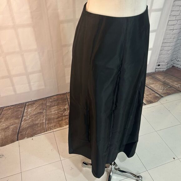 JS Collections Black satin dressy Full Length Maxi Skirt Size 4 - Picture 2 of 9